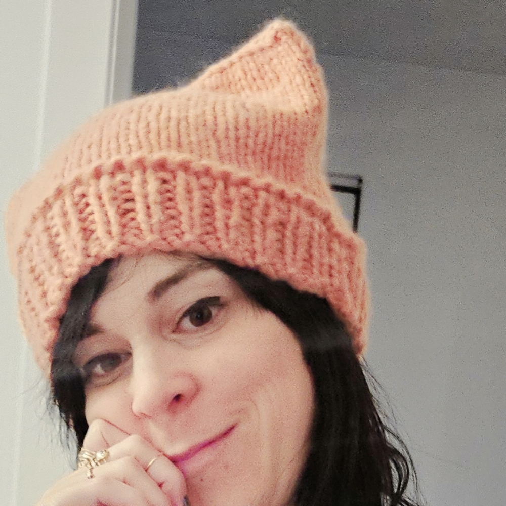 Hand knitted cat ear beanie hat, peach color 💖
